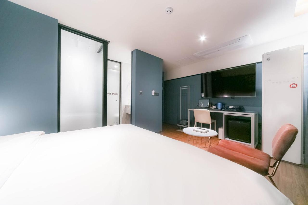 Pohang Brown Dot Hotel Extérieur photo